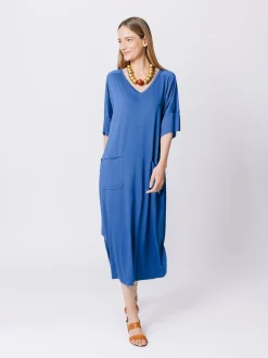 Abito over con inserti di chiffon