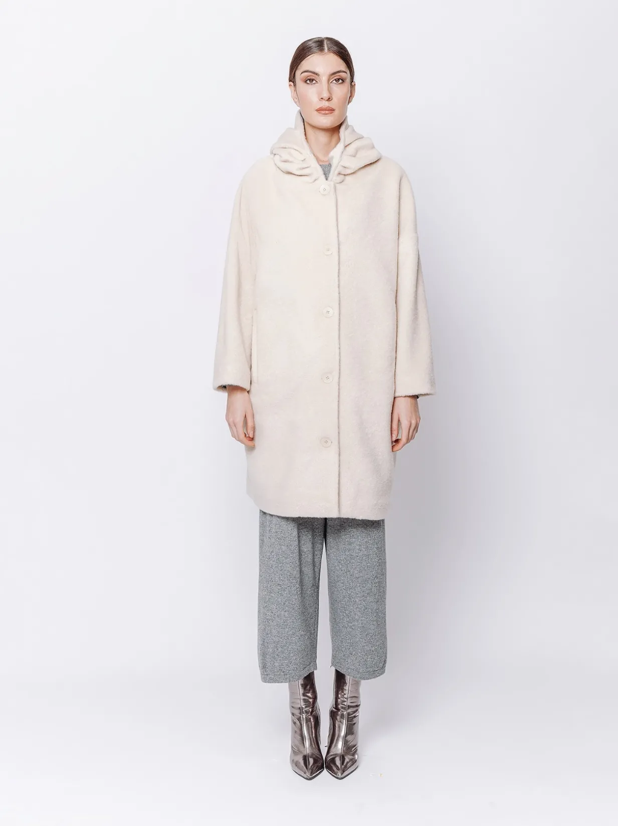 Cappotto in panno misto lana mano velour