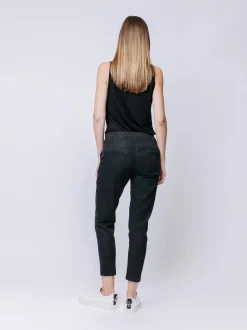 Jeans a sigaretta