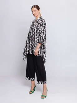 Maxi camicia stampa geometrica