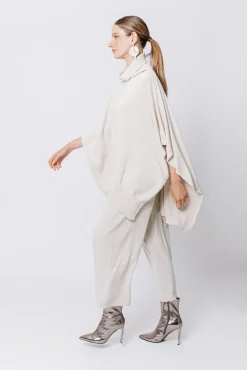 Maxi poncho Gentle Touch