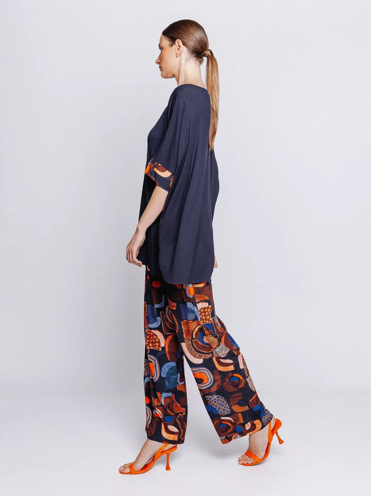 Maxi scatola in jersey con inserti stampati in mussola