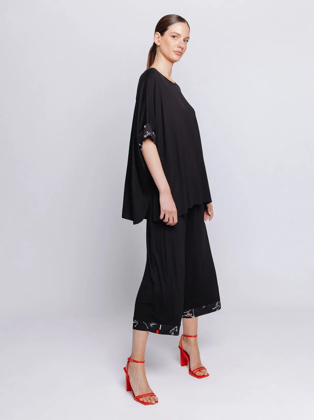 Maxi scatola in jersey con inserti stampati in mussola