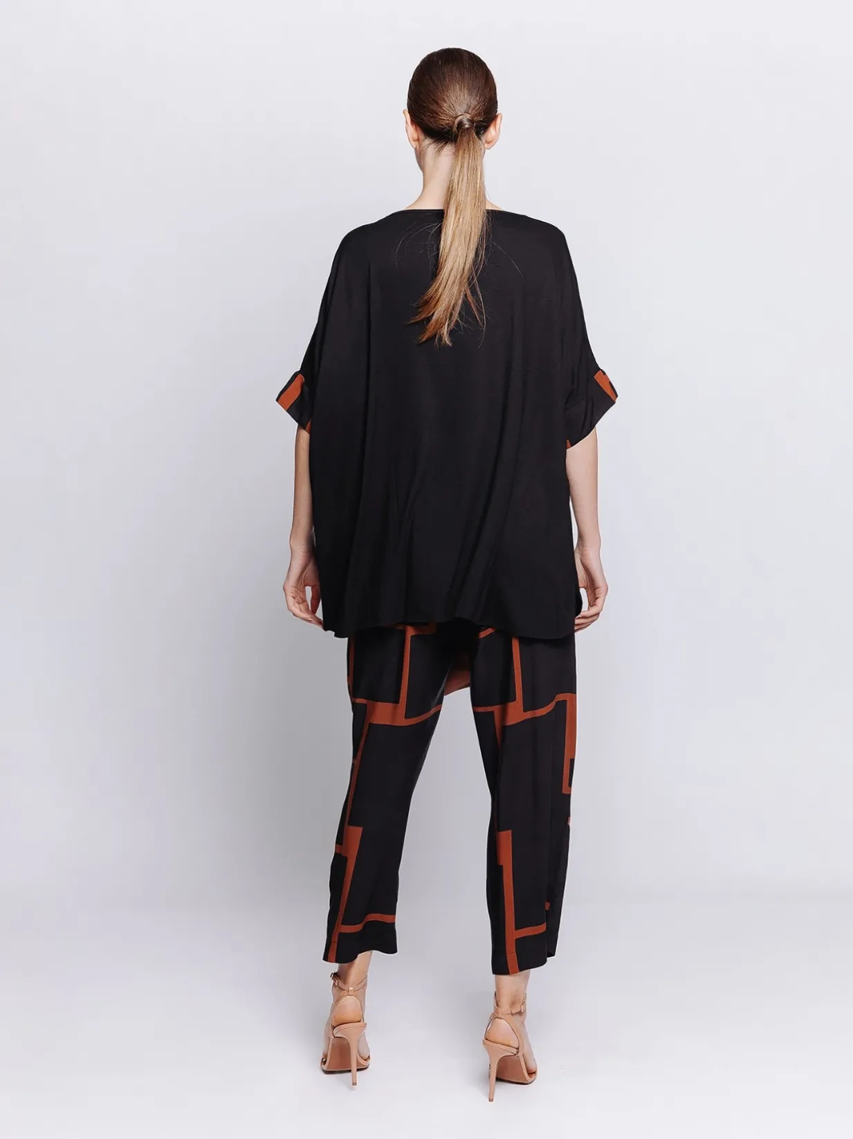 Maxi scatola in jersey con inserti stampati in mussola