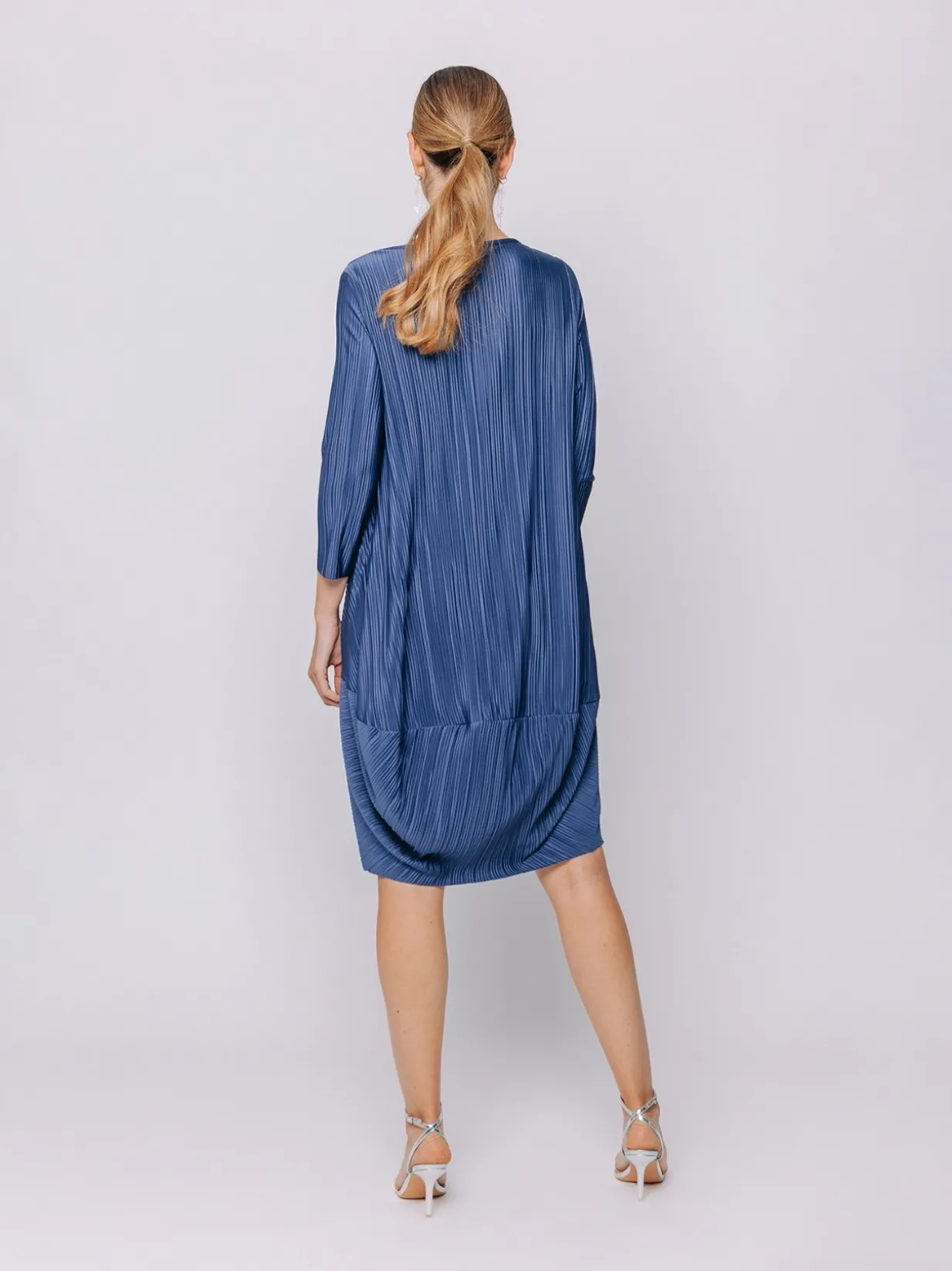 Mini dress in plissé