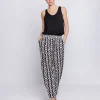 Pantaloni con stampa geometrica