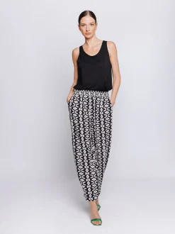 Pantaloni con stampa geometrica