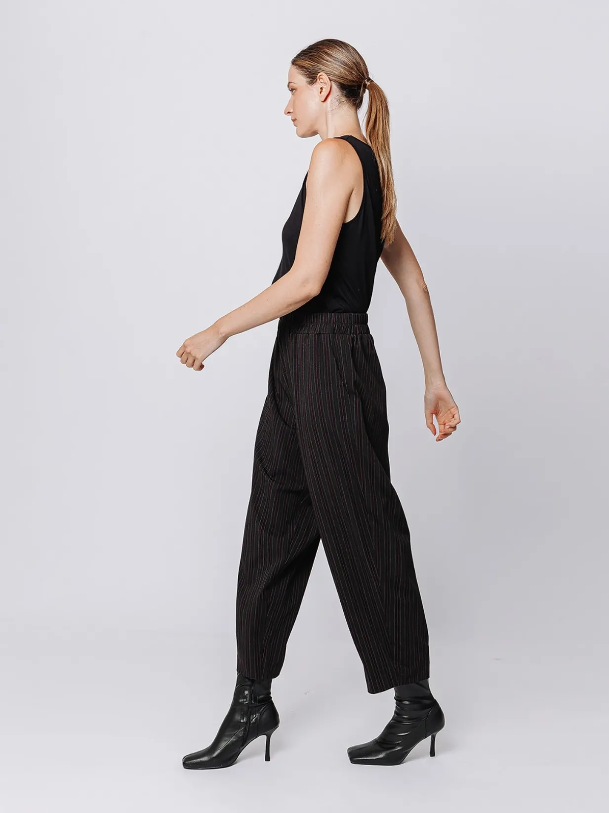 Pantaloni gaucho gessati