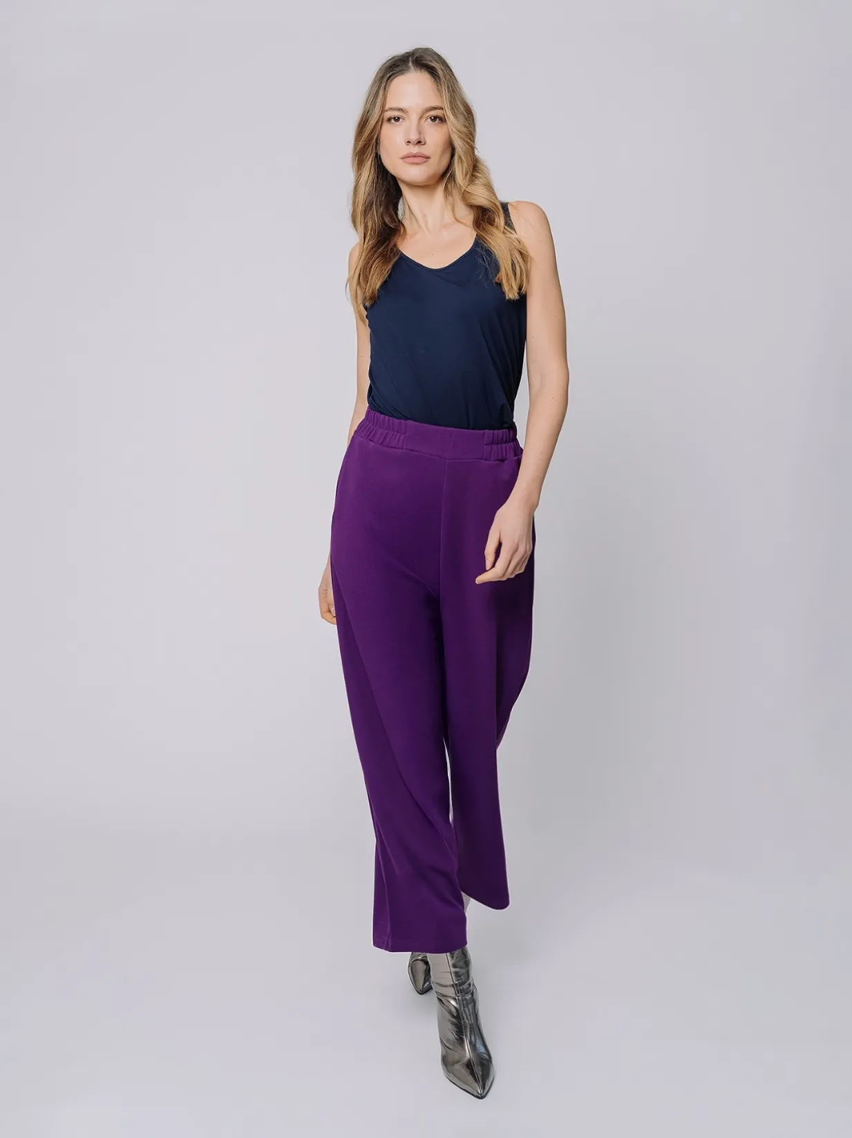 Pantaloni in crepe affusolati