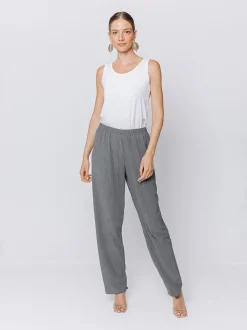 Pantaloni in tessuto goffrato