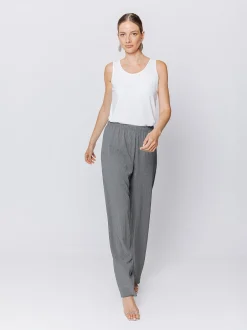 Pantaloni in tessuto goffrato