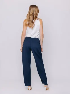 Pantaloni in tessuto goffrato