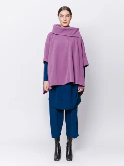 Poncho in pile