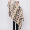 Sciarpa boho-chic senza tempo