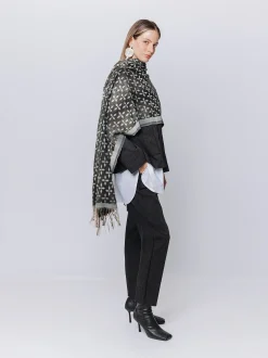 Sciarpa Jacquard con Motivo Geometrico e Frange