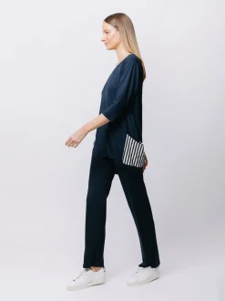 T-shirt over a ovetto con inserto rigato